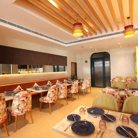 קוטאיאם The Grand Ambassador Hotel מראה חיצוני תמונה