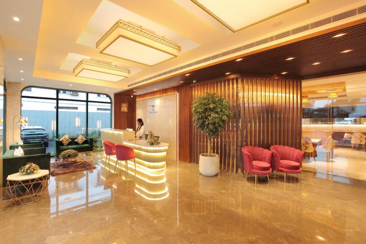קוטאיאם The Grand Ambassador Hotel מראה חיצוני תמונה